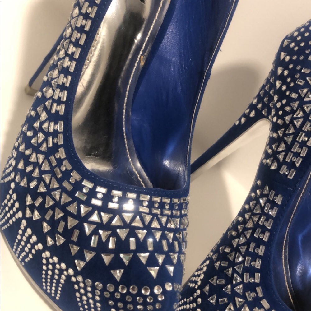 Alda Blue Sparkly Heels (size 8.5)